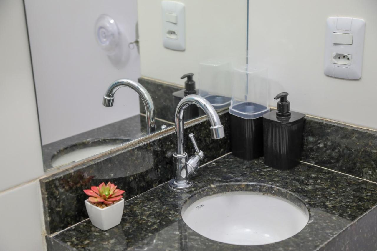Casa Pequena, Completa E Aconchegante - Tiny House Villa Palmas  Bagian luar foto